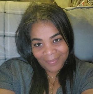 Meet your Posher, Rose